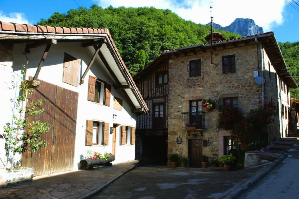 Casa Pirri Βίλα Espinama Εξωτερικό φωτογραφία